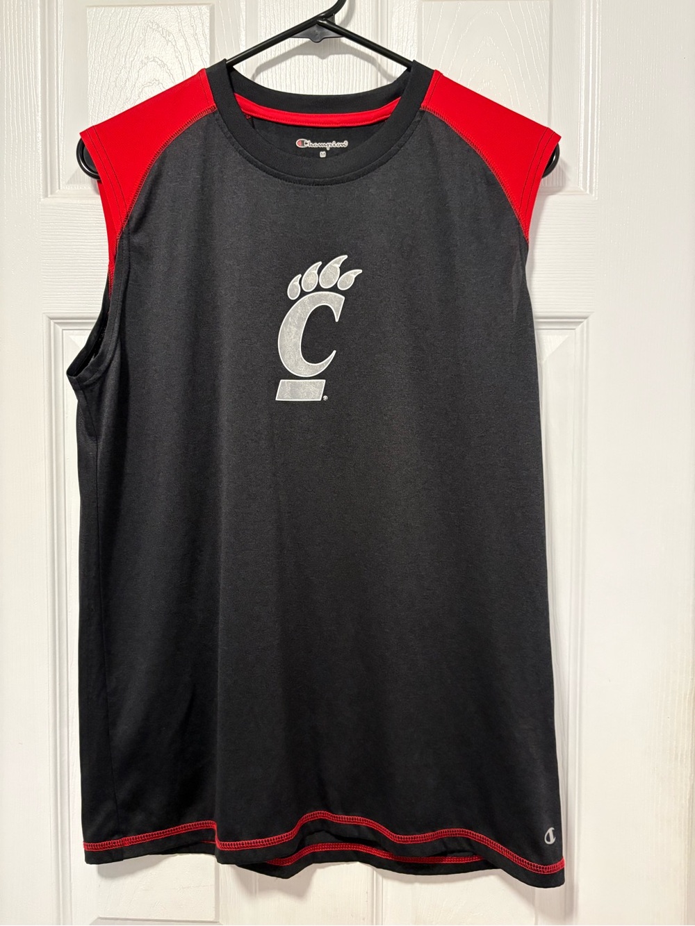 Champion Black & Red Sleeveless Athletic Tank with Cincinnati Bearcats Logo